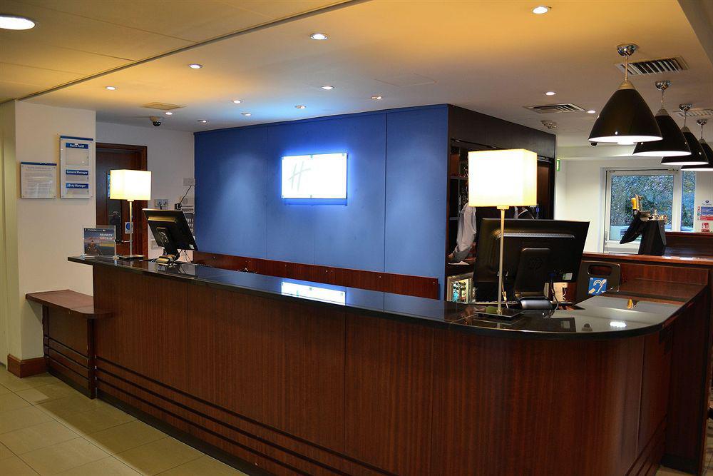 Holiday Inn Express Shrewsbury By Ihg Ngoại thất bức ảnh