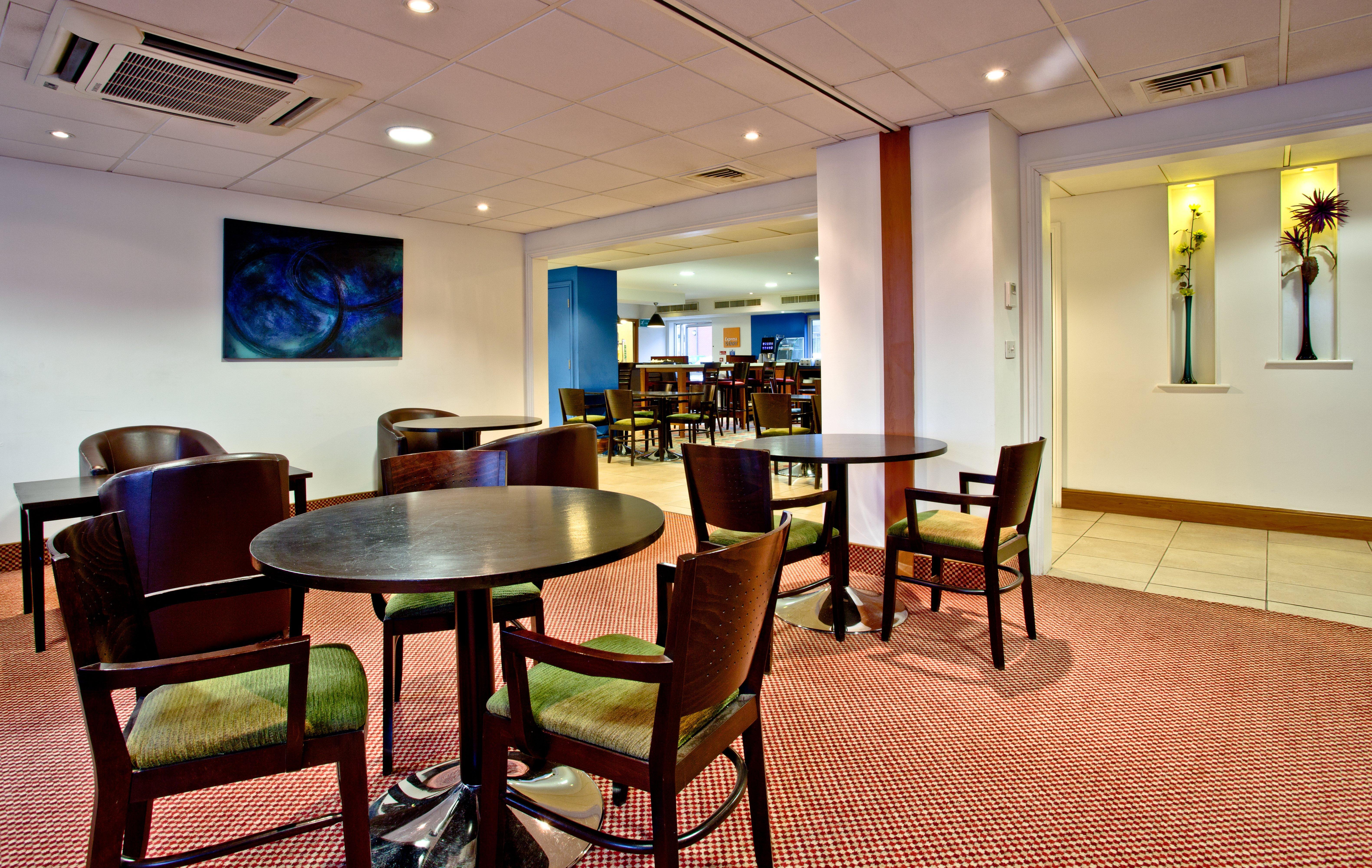 Holiday Inn Express Shrewsbury By Ihg Ngoại thất bức ảnh