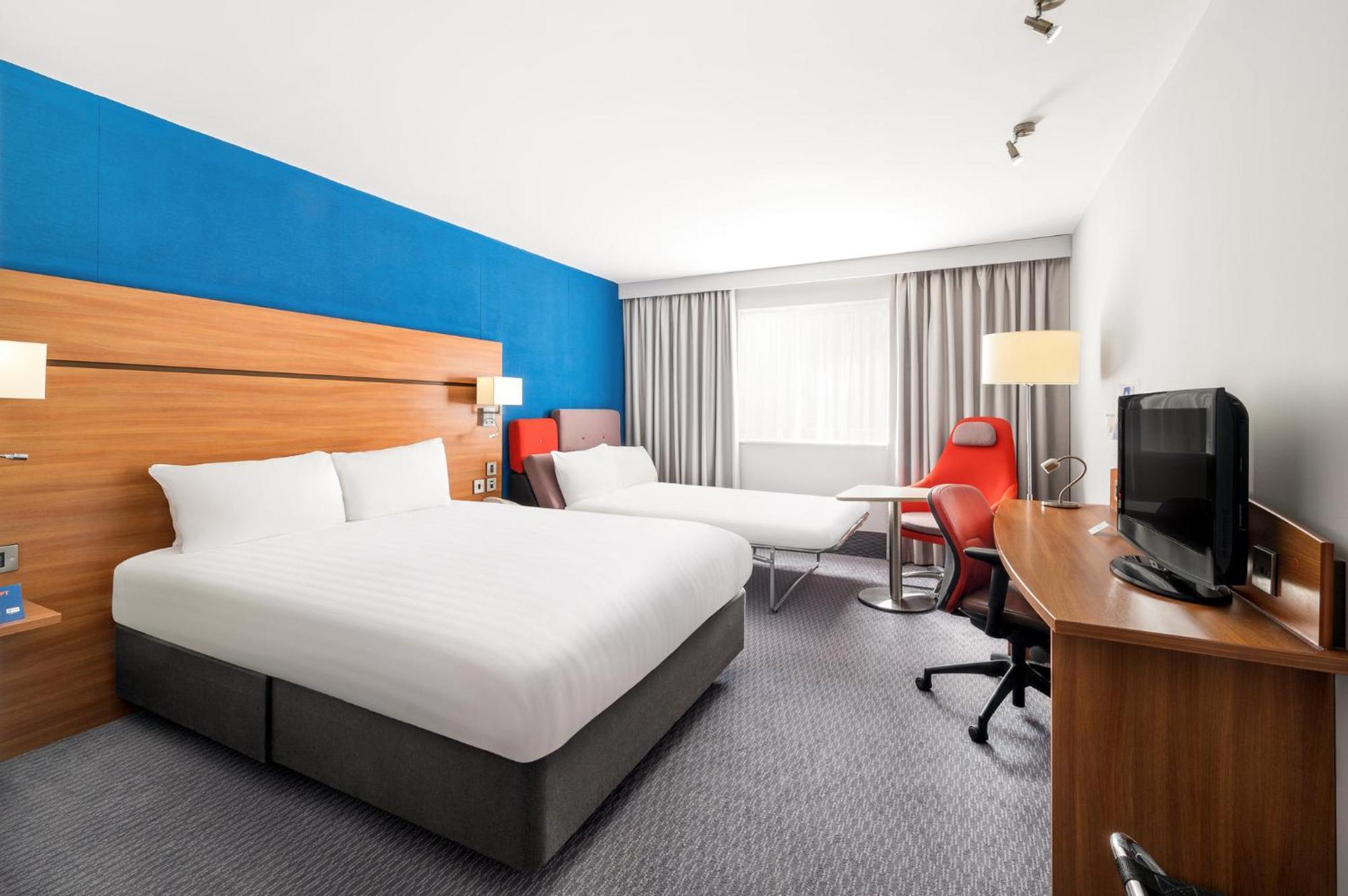 Holiday Inn Express Shrewsbury By Ihg Ngoại thất bức ảnh