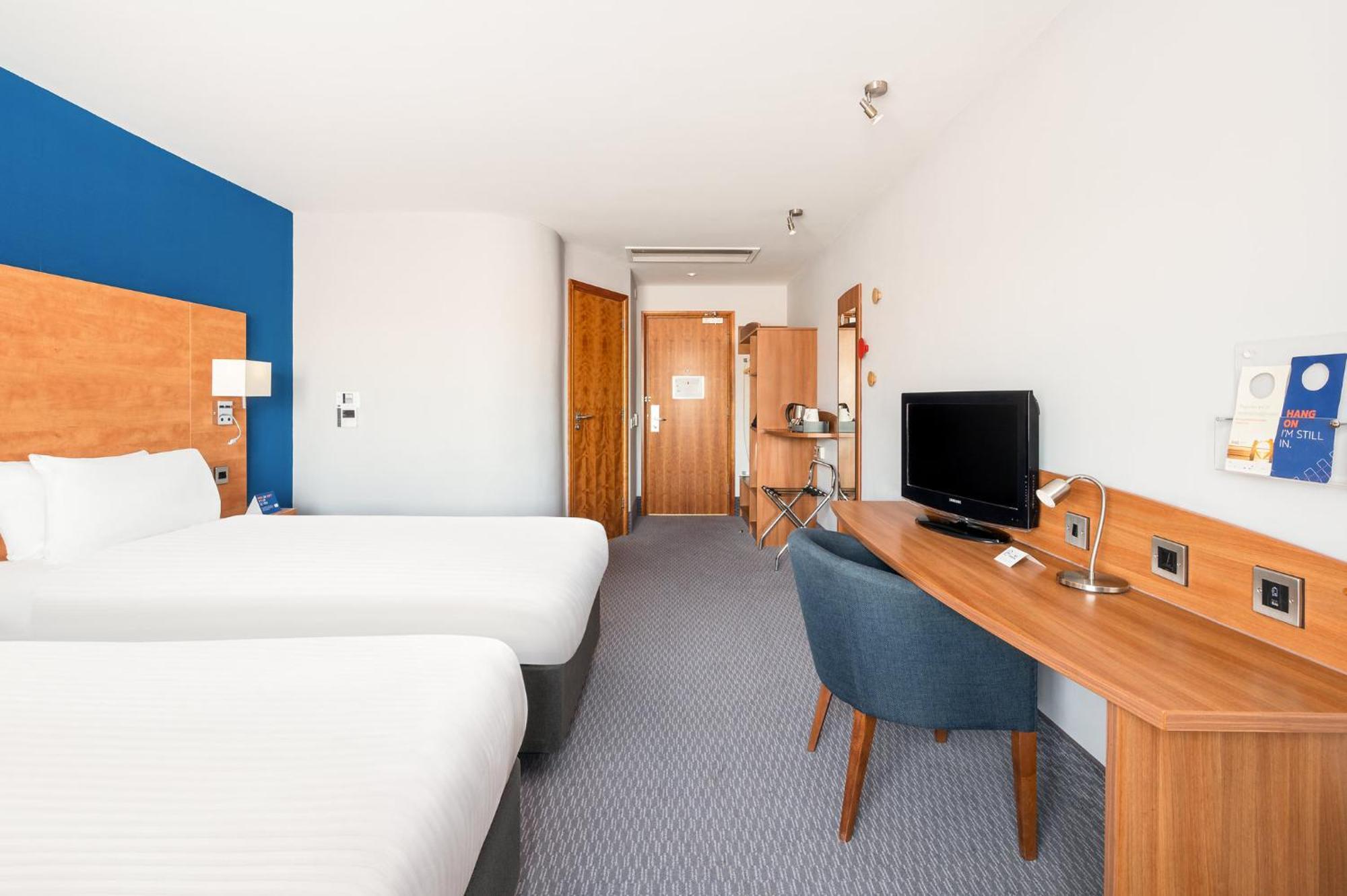 Holiday Inn Express Shrewsbury By Ihg Ngoại thất bức ảnh