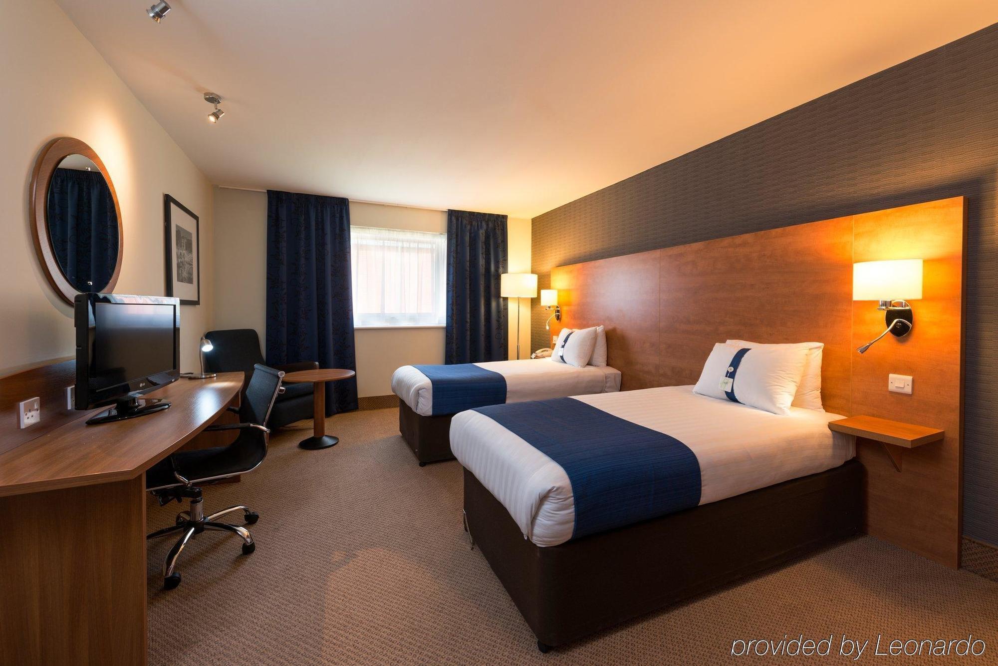 Holiday Inn Express Shrewsbury By Ihg Ngoại thất bức ảnh
